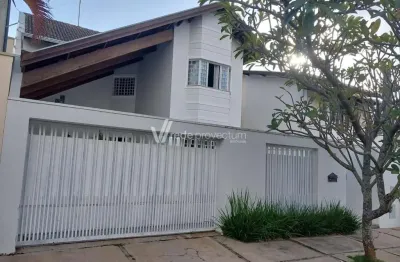 Casa com 4 quartos à venda na rua josé rodrigues pinto de carvalho, 345, jardim quarto centenário, campinas, 273 m2 por r$ 1.170.000