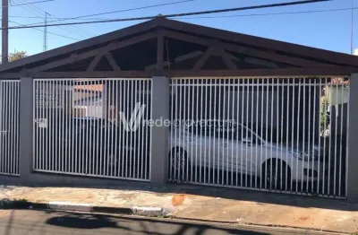 Casa com 3 quartos à venda na nilo peçanha, 195, jardim garcía, campinas, 148 m2 por r$ 580.000