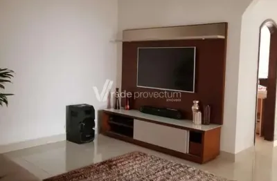 Casa com 3 quartos à venda na rua barretos, 201, jardim proença, campinas, 265 m2 por r$ 989.000