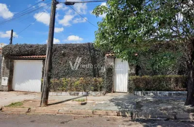 Casa com 3 quartos à venda na rua luís paolieri, 278, parque são quirino, campinas, 195 m2 por r$ 700.000