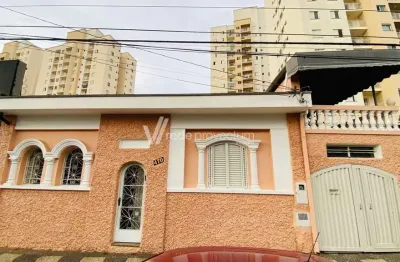 Casa comercial à venda na avenida governador pedro de toledo, 470, bonfim, campinas, 179 m2 por r$ 690.000