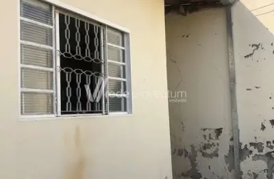 Casa com 2 quartos à venda na pedro ferreira rodrigues, 10, conjunto habitacional parque da floresta, campinas, 68 m2 por r$ 250.000