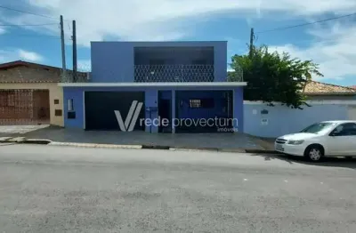 Casa com 3 quartos à venda na professora alayde toledo garlipp, 632, jardim esmeraldina, campinas, 360 m2 por r$ 900.000