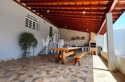 Casa com 2 quartos à venda na comendador herculano gracioli, 407, parque anhumas, campinas, 96 m2 por r$ 700.000