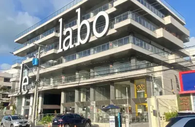 Excelente sala, prédio magnífico! Numa localização privilegiada do Jardim Oceania.