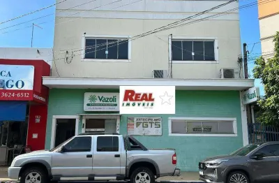 Prédio para alugar na Rua Oswaldo Cruz, Centro, Araçatuba