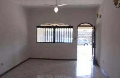 Casa com 3 dormitórios (02 suítes) à venda, 237 m² por r$ 550.000 - higienópolis - araçatuba/sp