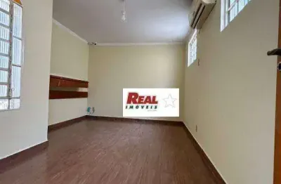 Casa com 3 quartos para alugar na Rua Vereador Aldo Campos, Paraíso, Araçatuba