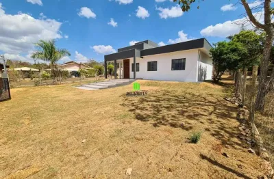 Casa em condomínio fechado com 3 quartos à venda na rua estrela dalva, 716, condomínio estância da mata, jaboticatubas por r$ 850.000
