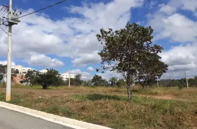 Terreno em condomínio fechado à venda na um quadra 18, 6, condomínio montreal, lagoa santa por r$ 195.000