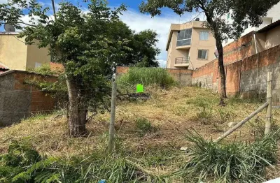 Terreno à venda na Ana Da Costa Viana, 23, Jardim Imperial, Lagoa Santa por R$ 220.000