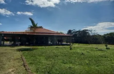 A&m imoveis vende exelente fazenda com 162hectare região da serra bonita,  município de buritis mg