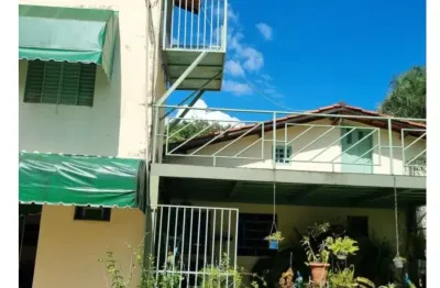 A&m imoveisvende exelente chacara escriturada e registrada * a&m imoveis vende exelente chacara toda divida com grades e telas