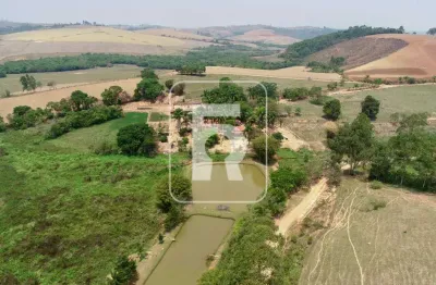 Fazenda à venda, 5 quartos, 1 suíte, zona rural de lagoa dourada - lagoa dourada/mg