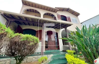 Casa à venda, 4 quartos, 1 suíte, 4 vagas, queluz - conselheiro lafaiete/mg