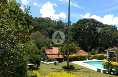 Chácara / sítio com 5 quartos à venda na rua um, jardim ana maria, itatiba, 327 m2 por r$ 900.000