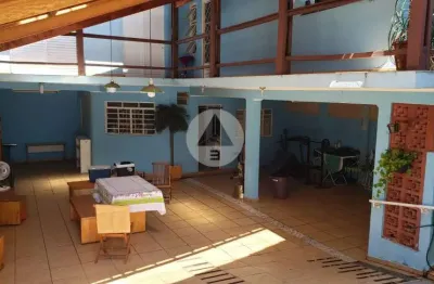 Casa com 3 quartos à venda na vila brasileira, itatiba , 312 m2 por r$ 745.000