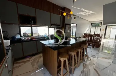 Casa com 4 quartos para alugar na Condomínio Morada dos Nobres, 332, Tarumã, Manaus