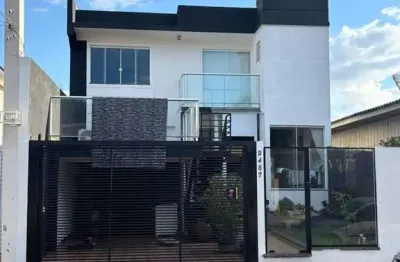 Sobrado com 4 dormitórios à venda, 256 m² por r$ 1.000.000,00 - batel - guarapuava/pr
