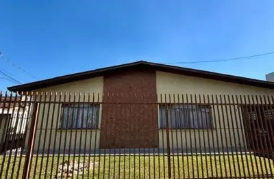 Casa com 5 dormitórios à venda, 195 m² por r$ 999.000,00 - centro - guarapuava/pr