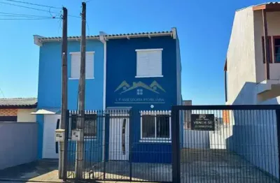 Casa com 2 quartos à venda na Rua Araticum, Jardim do Bosque, Cachoeirinha