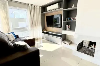 Casa com 3 quartos à venda na Rua Intendente Alfredo Azevedo, Glória, Porto Alegre