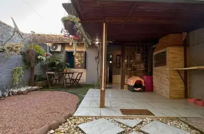 Casa à venda em cachoeirinha, vila vista alegre, com 2 quartos, com 60 m²