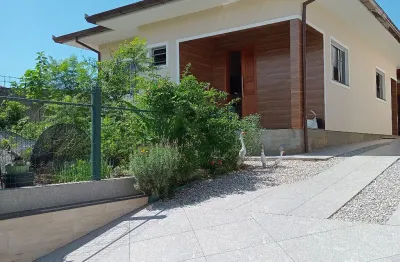 Casa com 3 quartos à venda na Rua Eduardo Manoel da Rosa, 303, Serraria, São José
