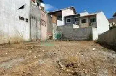 Terreno à venda na Avenida Athos Duboc Figueira, Jardim Vitória, Macaé