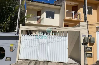 Casa com 3 quartos à venda na Rua Santa Tereza, 40, Jardim Vitória, Macaé