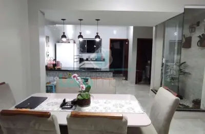 Casa com 3 quartos à venda na Rua Antenor Maciel de Azevedo, 135, Visconde de Araújo, Macaé