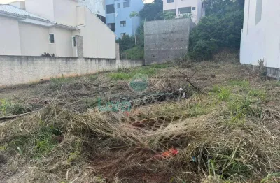 Terreno à venda na Rua Marlene Cavalcante, 333, Lagoa, Macaé