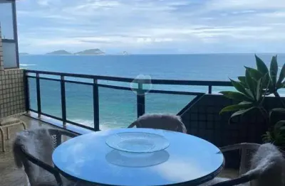 Apartamento com 4 quartos para alugar na Rua dos Advogados, 28, Alto Cajueiros, Macaé