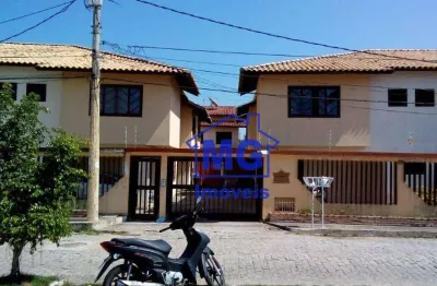 Casa em condomínio fechado com 3 quartos à venda no Sol e Mar, Macaé 