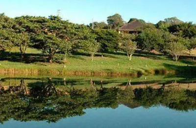 Terreno em condomínio fechado à venda na Área Rural de Macaé, Macaé 