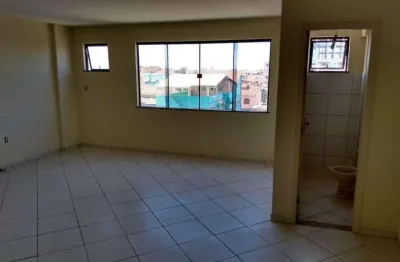 Atlântica imóveis tem excelente sala para locação na riviera fluminense, macaé/rj por r$ 1.400,00/mês.