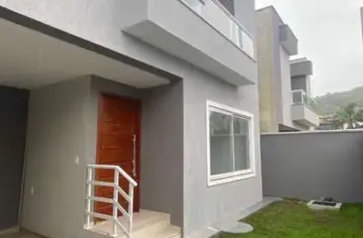 Casa com 3 dormitórios à venda, 120 m² por r$ 850.000,00 - costazul - rio das ostras/rj