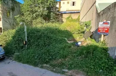 Atlântica imóveis tem excelente terreno à venda na granja dos cavaleiros, macaé/rj.