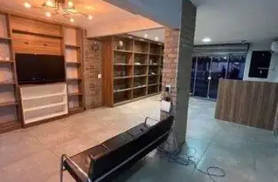 Ponto comercial à venda no Sol e Mar, Macaé 