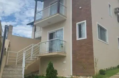 Atlântica imóveis tem excelente casa com 3 dormitórios à venda, 240 m² por r$ 725.000,00 - vale encantado - macaé/rj