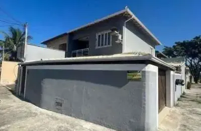 Atlântica imóveis oferece casa com 3 dormitórios, 160 m² - venda por r$ 460.000,00 - jardim mariléa - rio das ostras/rj