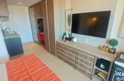 Atlântica imóveis oferece excelente flat com 1 dormitório, 28 m² - venda por r$ 220.000,00 - imbetiba - macaé/rj.