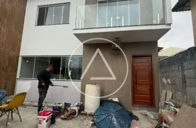 Atlântica imóveis tem excelente duplex à venda, por r$ 395.000,00