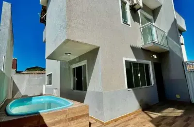 Casa com 2 dormitórios, 120 m² - para venda r$ 430.000,00/mês - village rio das ostras - rio das ostras/rj