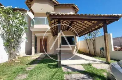Atlântica imóveis tem excelente casa com 4 quartos na glória