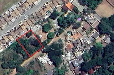 Amplo terreno à venda na granja dos cavaleiros – 997m² - r$550.000.