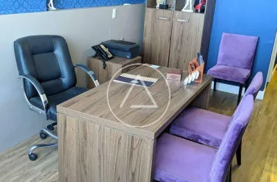 Atlântica imóveis tem excelente sala comercial para locação r$2.000,00