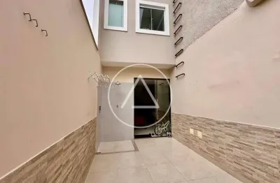 Atlântica imóveis tem excelente e encantadora residência de alto padrão nos cavaleiros, macaé/rj.
