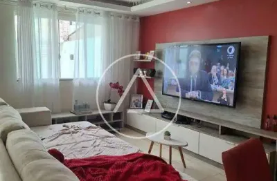 Atlântica imóveis tem excelente casa à venda no residencial verdes mares, macaé/rj por r$ 350.000,00.