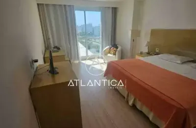 Atlântica imóveis tem excelente flat mobiliado com vista para o mar – bairro da glória, macaé/rj por $170.000,00